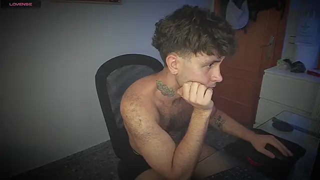 HonestAndrew XXX чат на живо