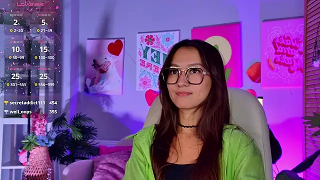 Chat +18 de LanaBaker ao vivo
