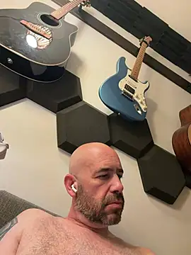 Chat +18 de Italianstallion2756 ao vivo
