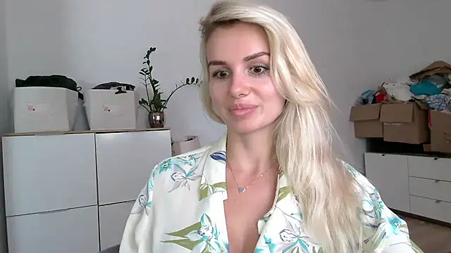 CorneliaSweet: απευθείας συνομιλία ΧΧΧ