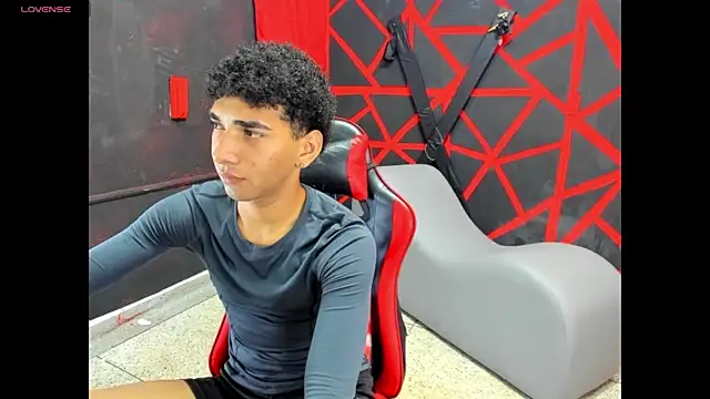 Chat XXX ao vivo de efrain_boy