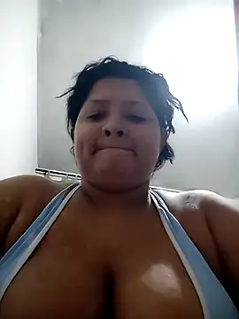 Chat XXX en directo de CurvyMelons