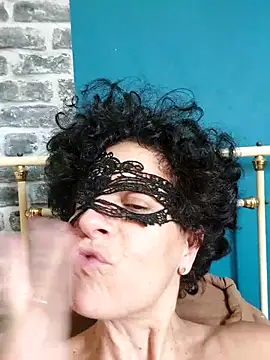 Živý XXX chat LightedWoman