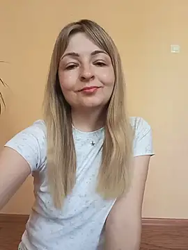Kate2891 即時 XXX 聊天