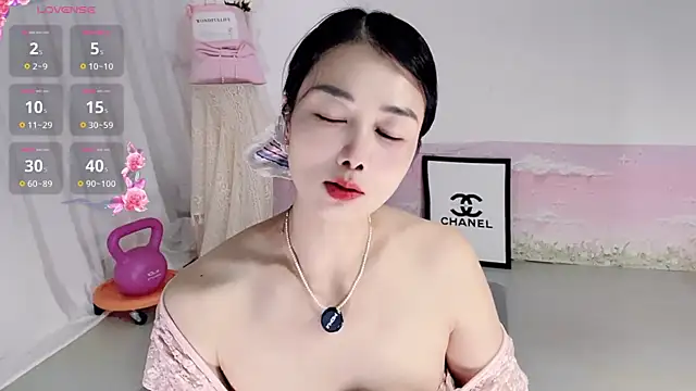 Happy365_'s Live XXX Chat