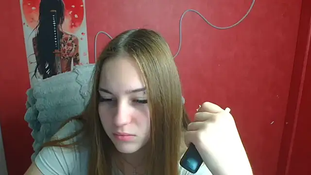 XXX chat uživo modela Holly_Mooon_