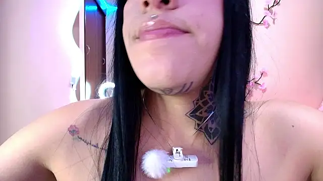 Chat XXX ao vivo de catte_jensen