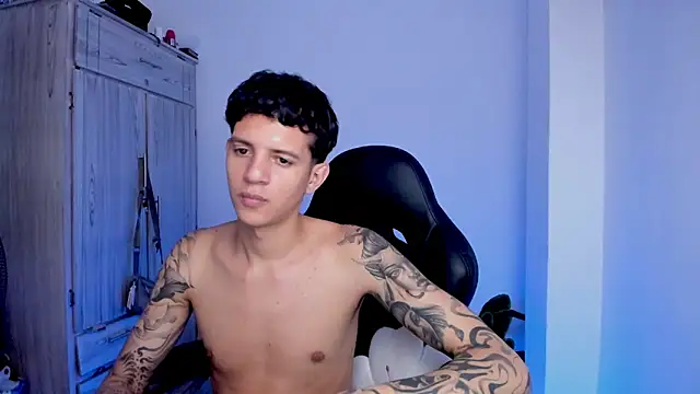 Chat XXX ao vivo de tylerrnova