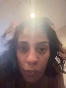 DiamondBabii69 Шоу с у ебкамера