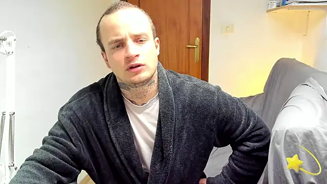 Chatroom XXX en direct de layneinchains