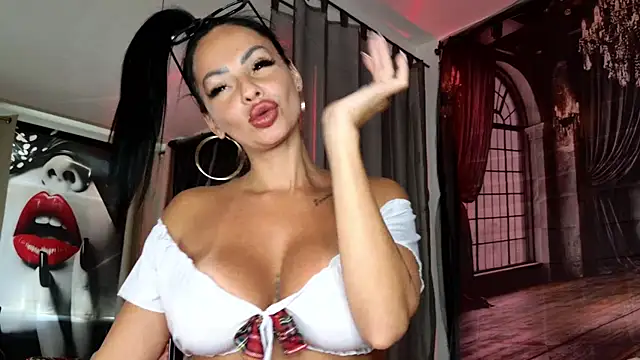 Elle_Vie Chat XXX in diretta