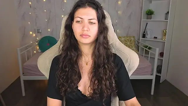 NoelPerfect's Live XXX Chat