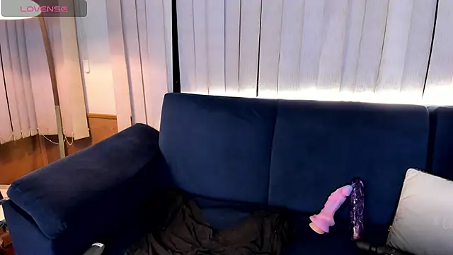 Blue_Cherry's Live XXX Chat