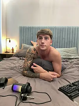 DaniHort Chat XXX in diretta