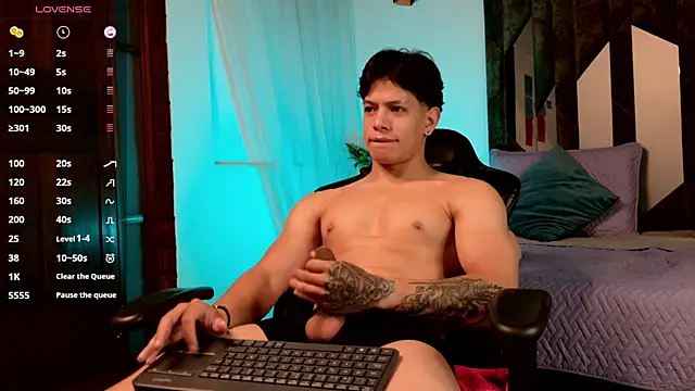 Živý XXX chat TonyPetrovjs