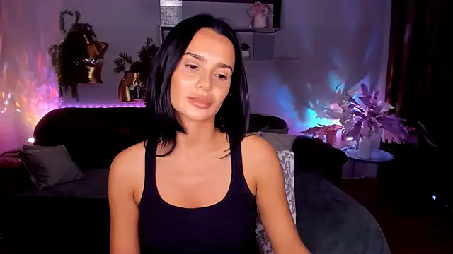 XXX chat uživo modela DanaSincere