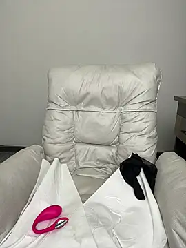 Yaobaobao 网络视讯表演