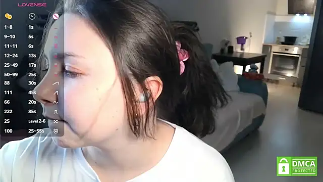 WhitneySimon élő XXX-chatje