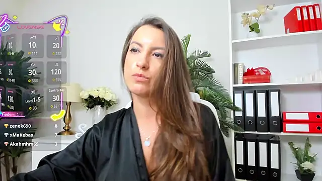 צ'אט XXX בשידור חי של amayawest