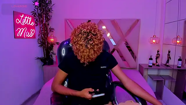 Anyelo_Twink's Live XXX Chat