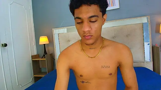Chatroom XXX en direct de _Thiago12