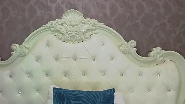 Hajar_Kar Chat XXX live