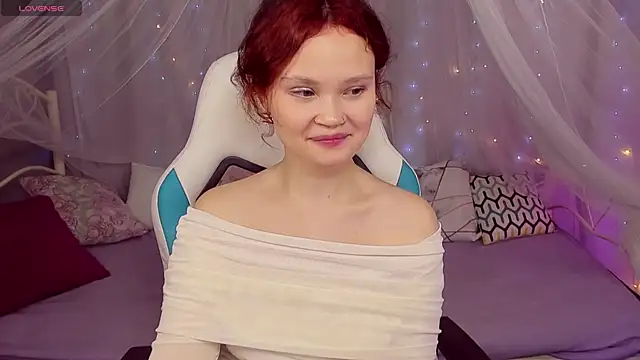 EmilyChaves: онлайн-секс-чат