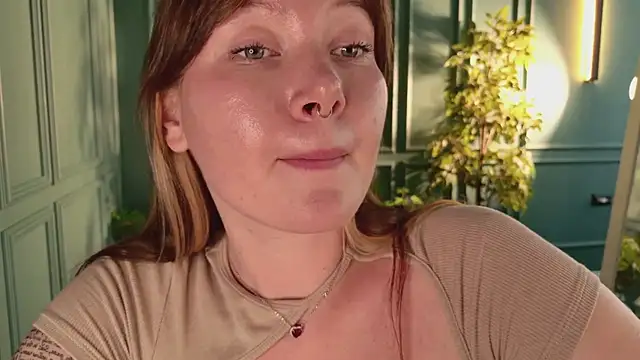 XXX chat uživo modela Ash_Hasmy