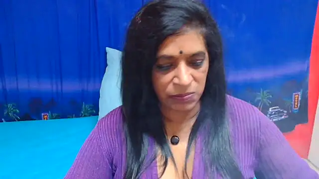 แชท XXX สดของ INDIANFUSION