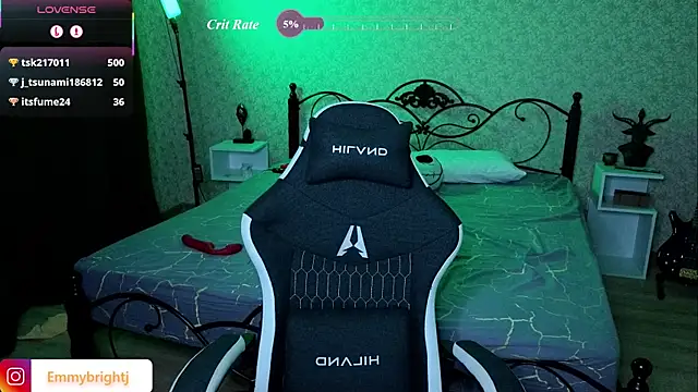 Chat XXX ao vivo de Emmybrightj_