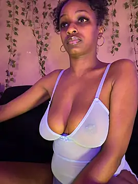 צ'אט XXX בשידור חי של AshleyCa1995