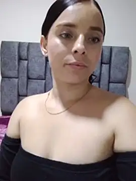 Martinarizzy's Live XXX Chat