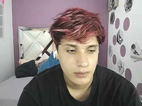 צ'אט XXX בשידור חי של El_flaquito2