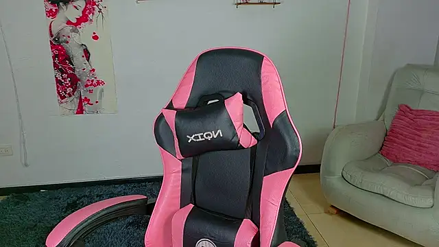 Megam_white's Live XXX Chat
