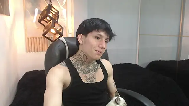 Cry_therealのライブXXXチャット