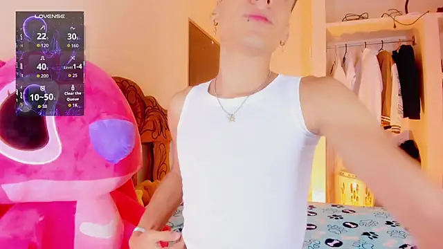 Baby_luka live XXX chat