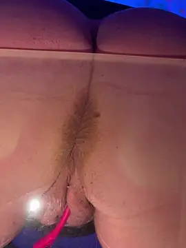 CutiepiespanksのライブXXXチャット