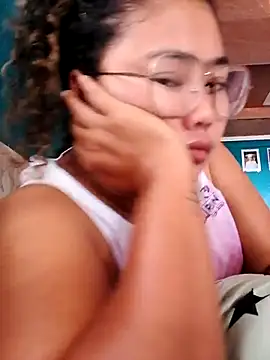 Bheb_Jii Adlı Modelin Canlı XXX Sohbeti