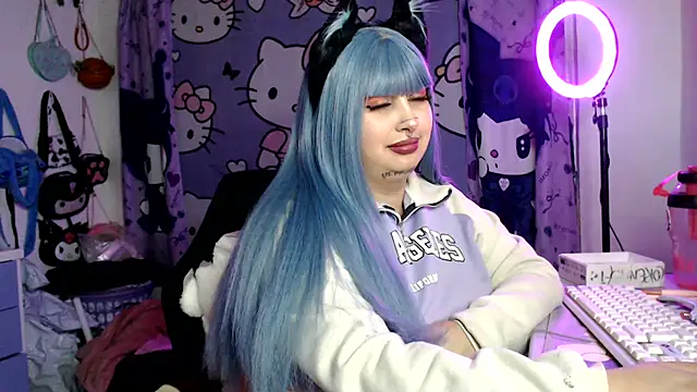 lussyevans24's Live XXX Chat