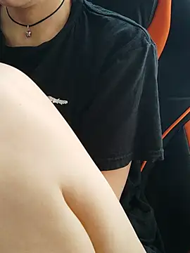 Aashikalaa 现场XXX聊天
