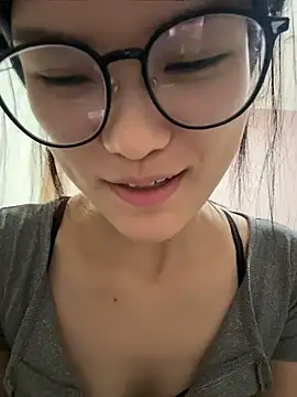 Онлайн чат XXX yanzi520
