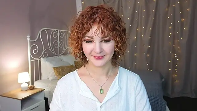 دردشة Kira__Fluffy الجنسية المباشرة