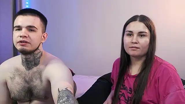 XXX chat uživo modela LucyMuur