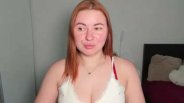 LAYLAxSTAR's Live XXX Chat