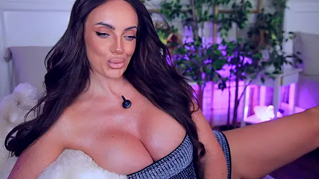 XXX chat uživo modela annabellahot