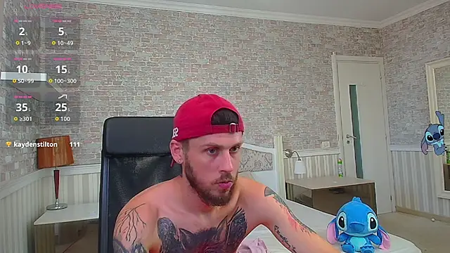 Živý XXX chat JonahShaw