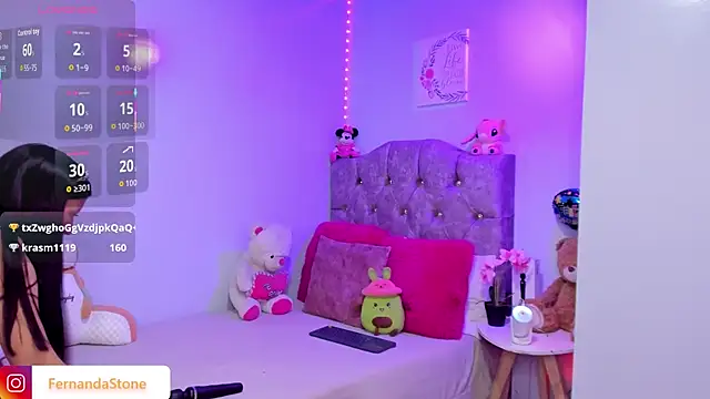 Chat +18 de FernnadaStone ao vivo