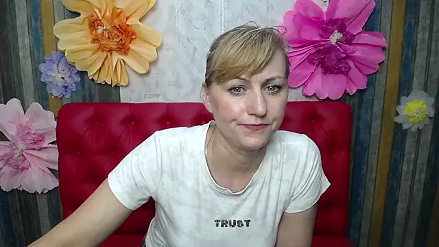 RebecaMarti's Live XXX Chat