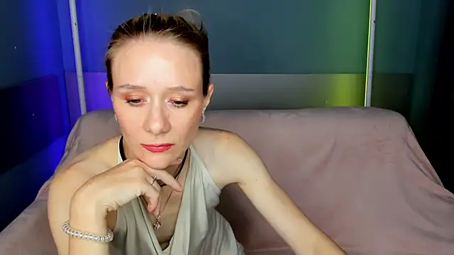 Chat XXX en directo de NikaBond