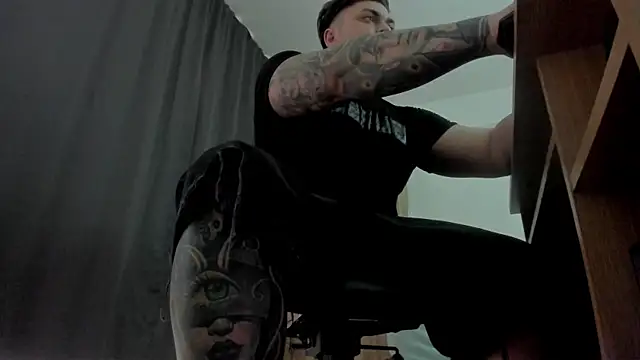 TonyWinstonn Webbikameraesitys